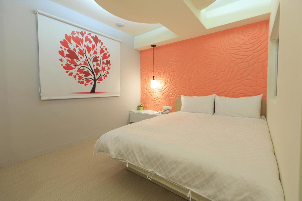 גאושיונג Travelyoung Hotel מראה חיצוני תמונה