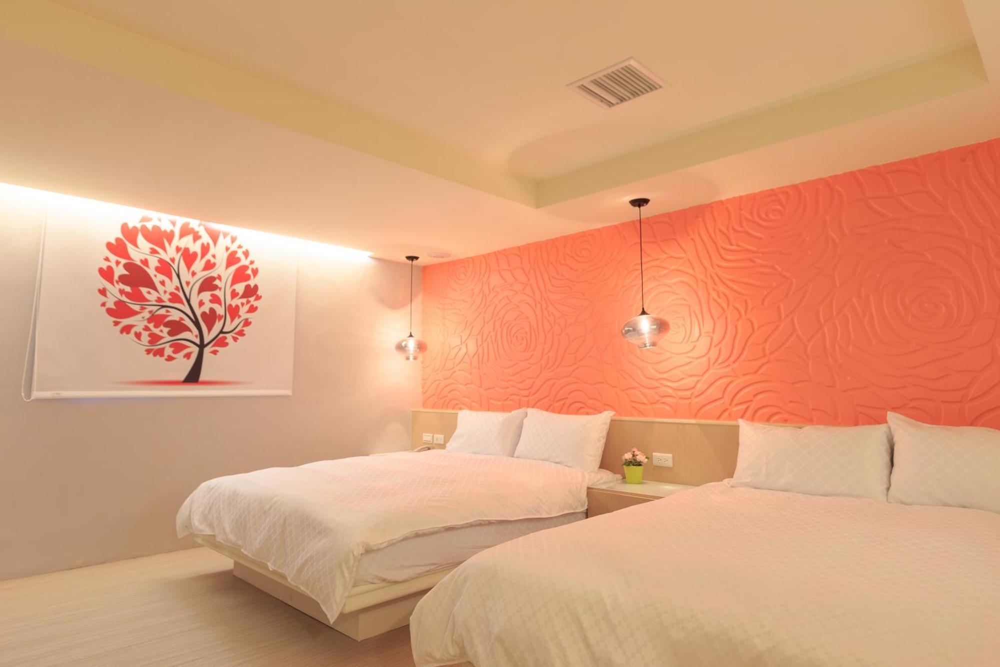 גאושיונג Travelyoung Hotel מראה חיצוני תמונה