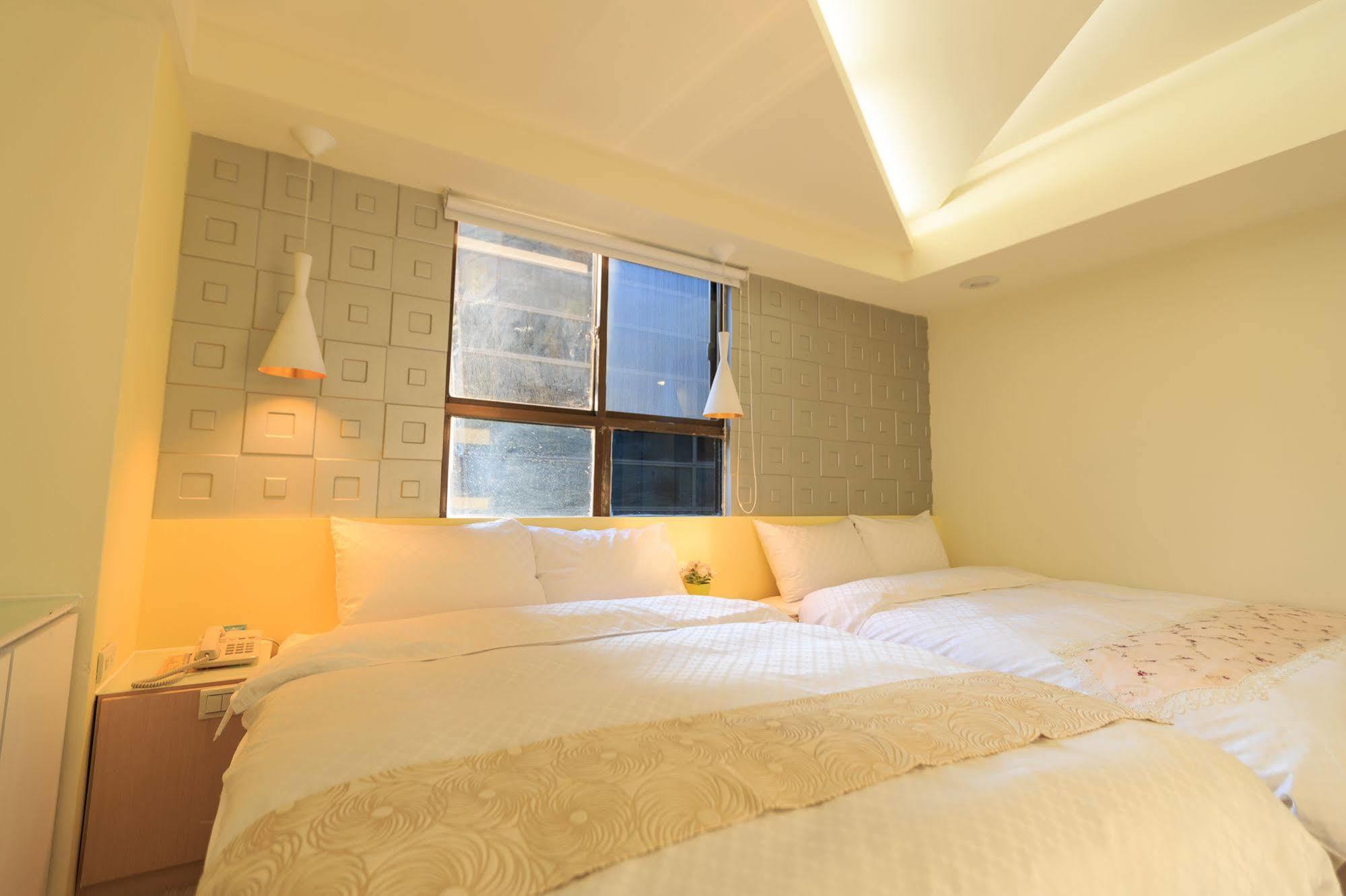 גאושיונג Travelyoung Hotel מראה חיצוני תמונה