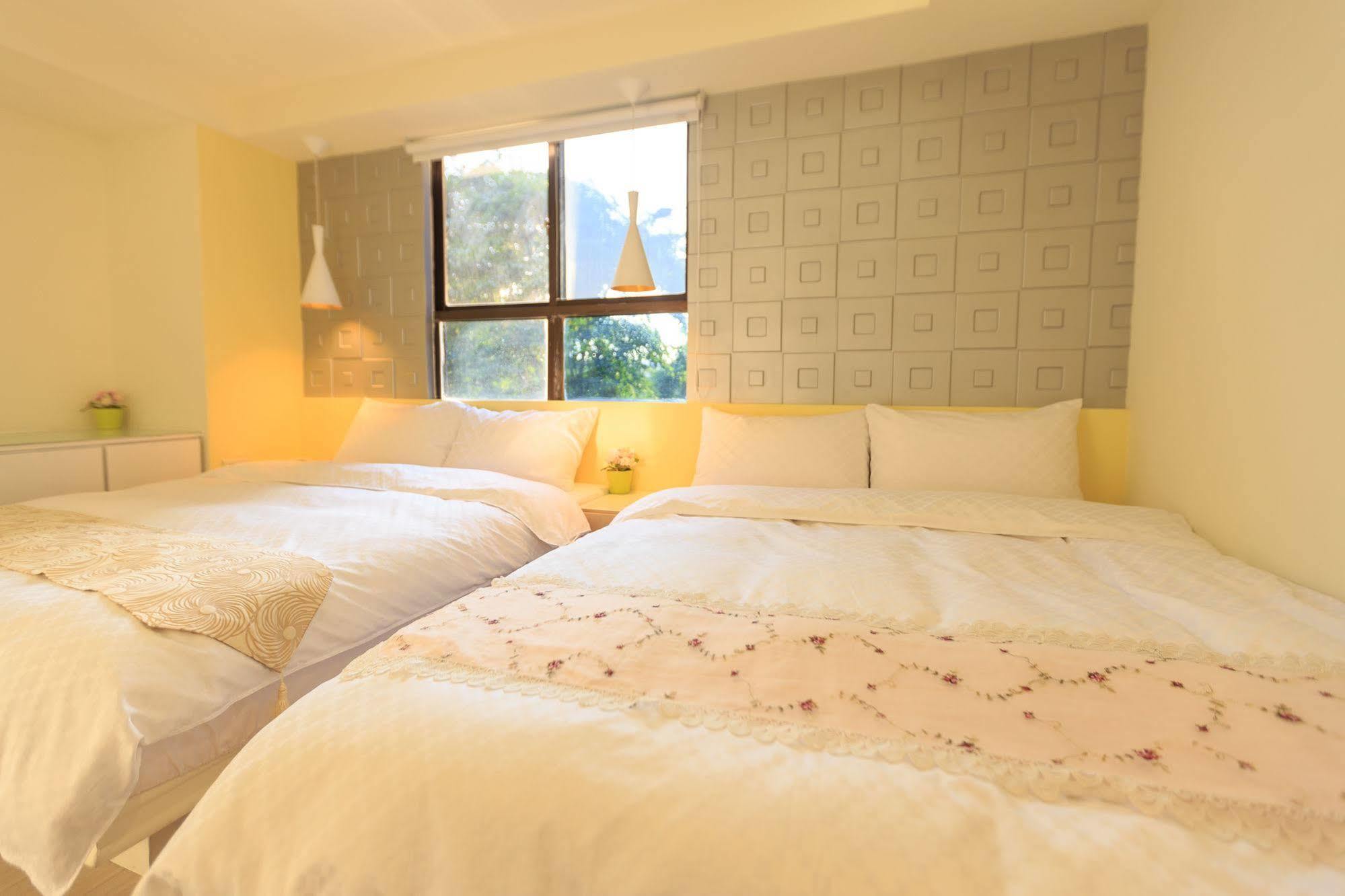 גאושיונג Travelyoung Hotel מראה חיצוני תמונה