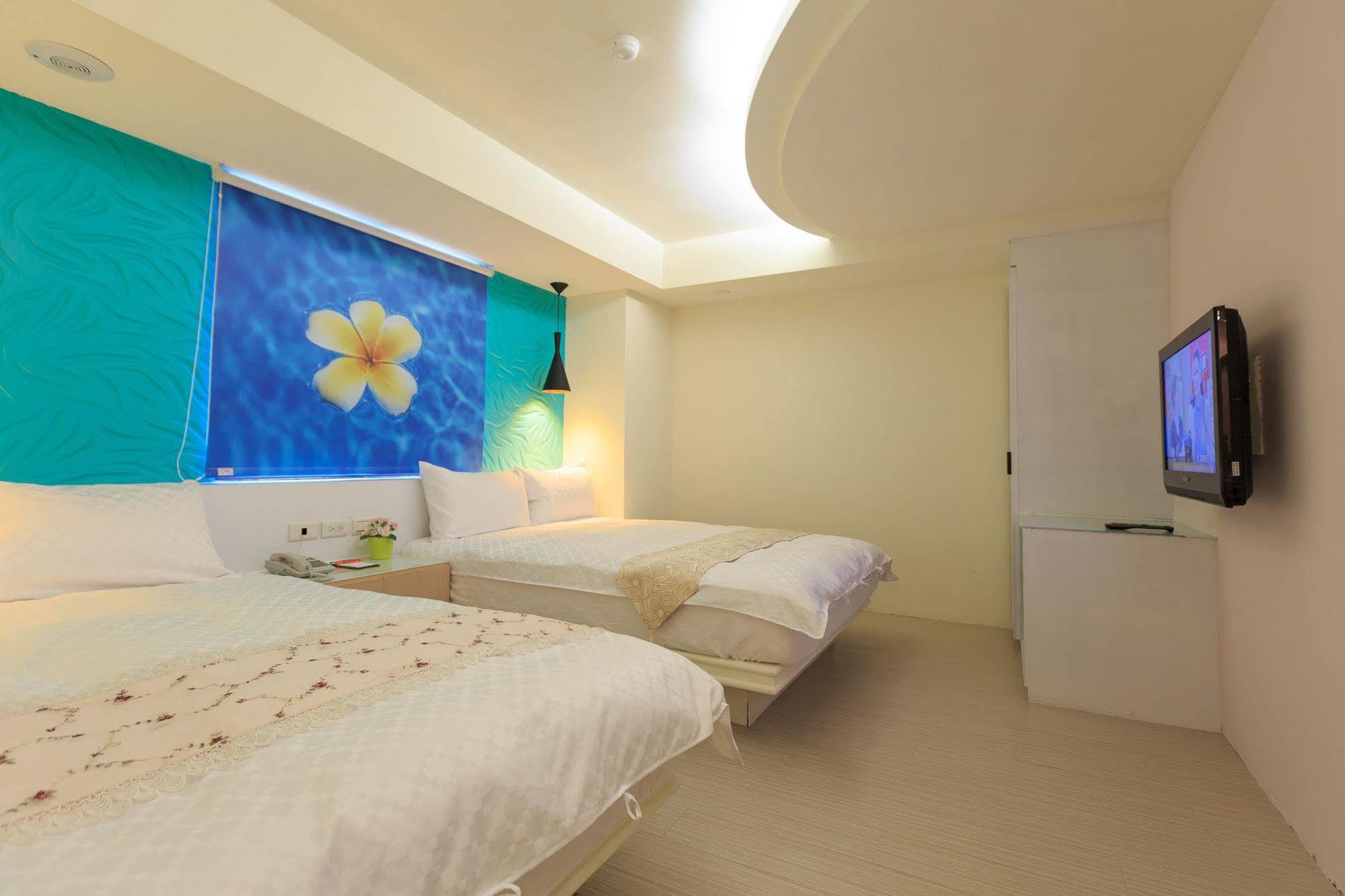 גאושיונג Travelyoung Hotel מראה חיצוני תמונה