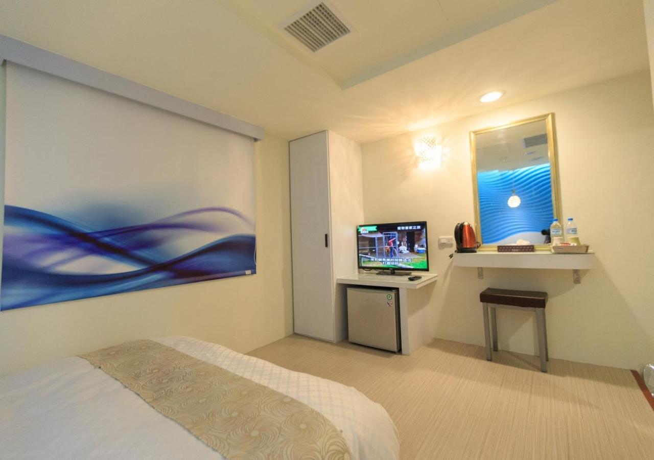גאושיונג Travelyoung Hotel מראה חיצוני תמונה