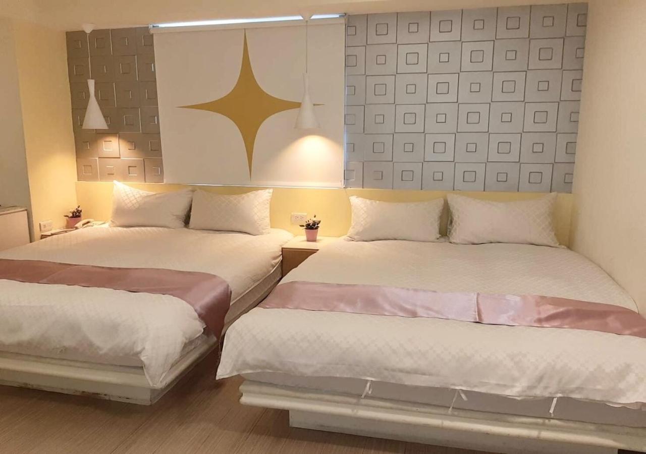 גאושיונג Travelyoung Hotel מראה חיצוני תמונה