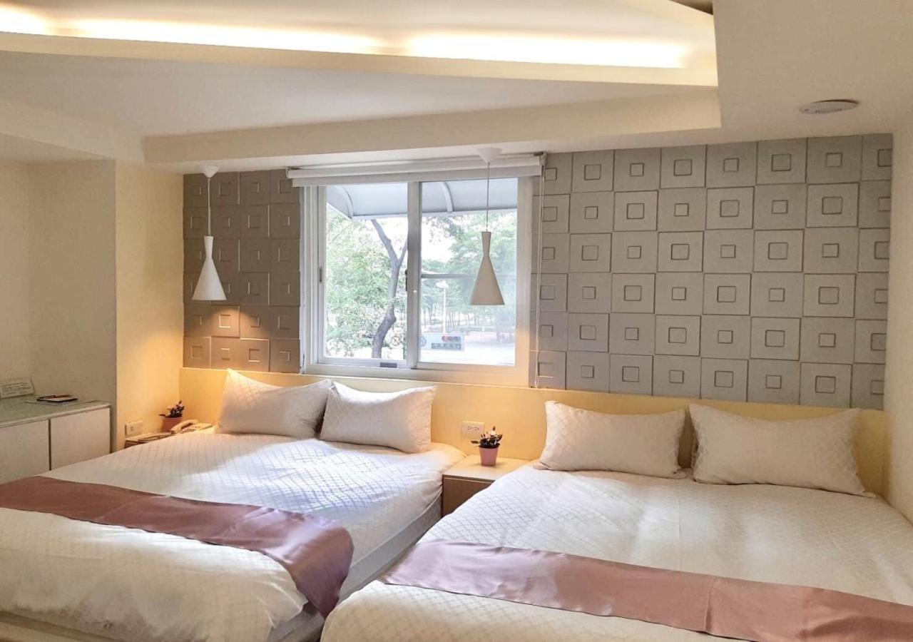 גאושיונג Travelyoung Hotel מראה חיצוני תמונה
